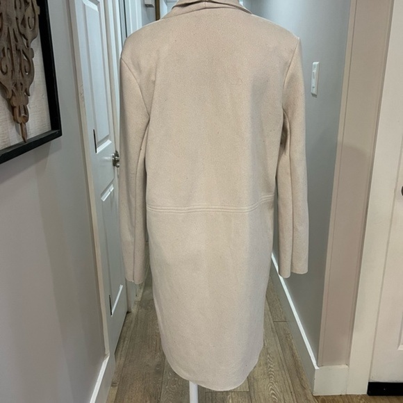 Zara Lightweight Textured Open Style Jacket with Pockets - Picture 10 of 13